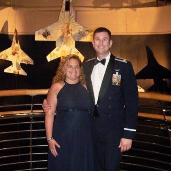 Meet your Posher, Laura - Picture 1 of 1